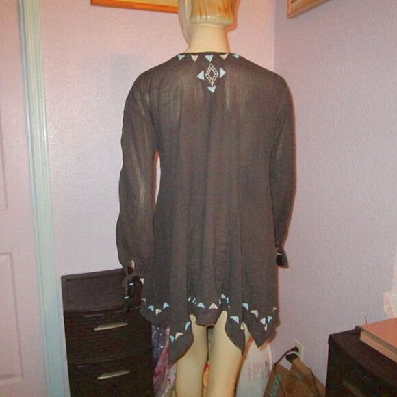 Free People Tunic Top Size XS Asymmetrical Beaded Embroidered Gauze Puff Sleeve - Picture 7 of 10